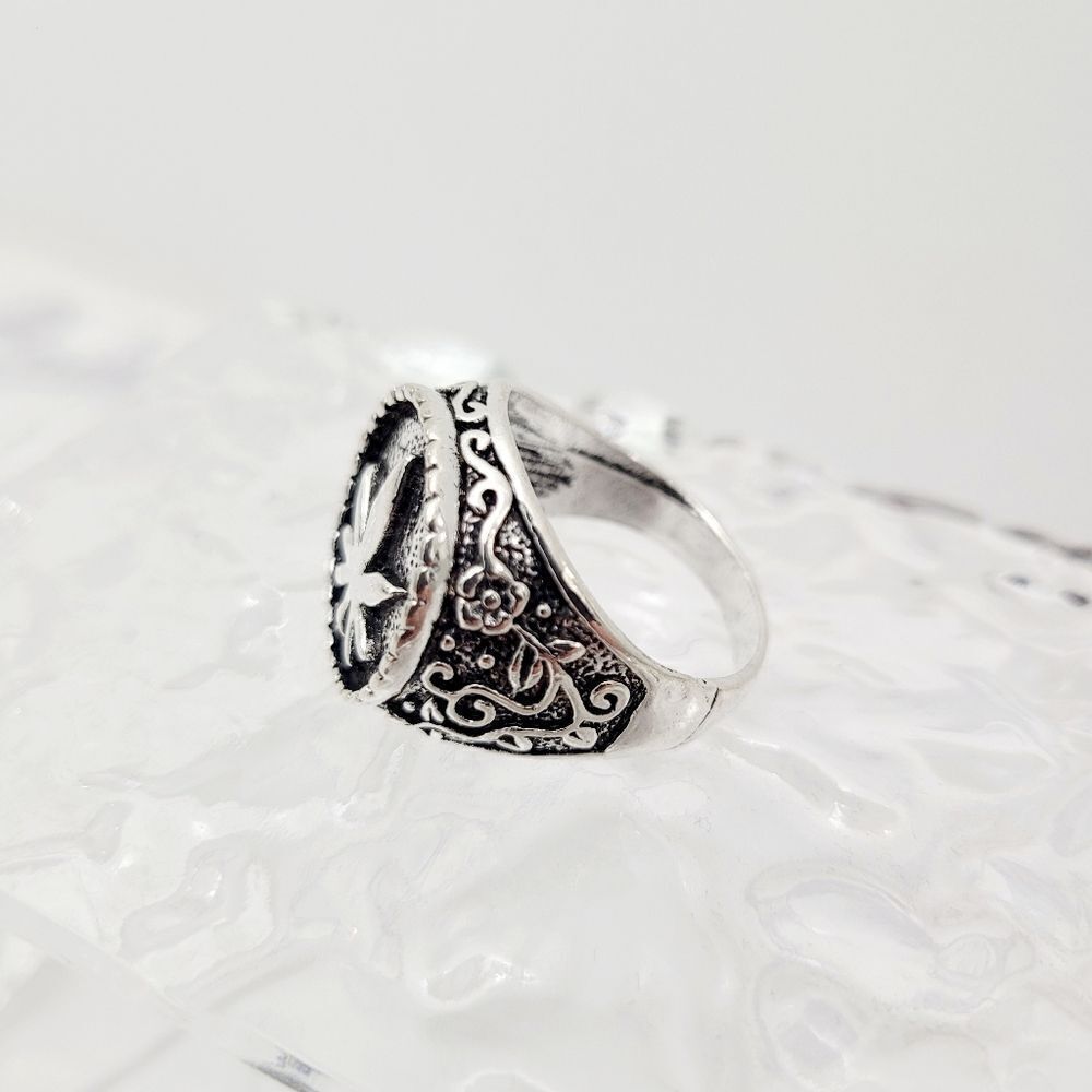 Brand New Silver Leaf Ring Size: 10.75 US - Picture 3 of 8